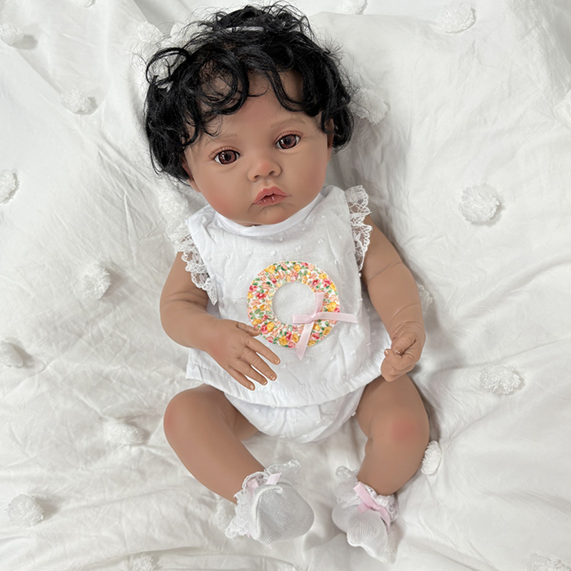 Baby Products For Skin - 19 pollici Meadow Pelle scura Corpo