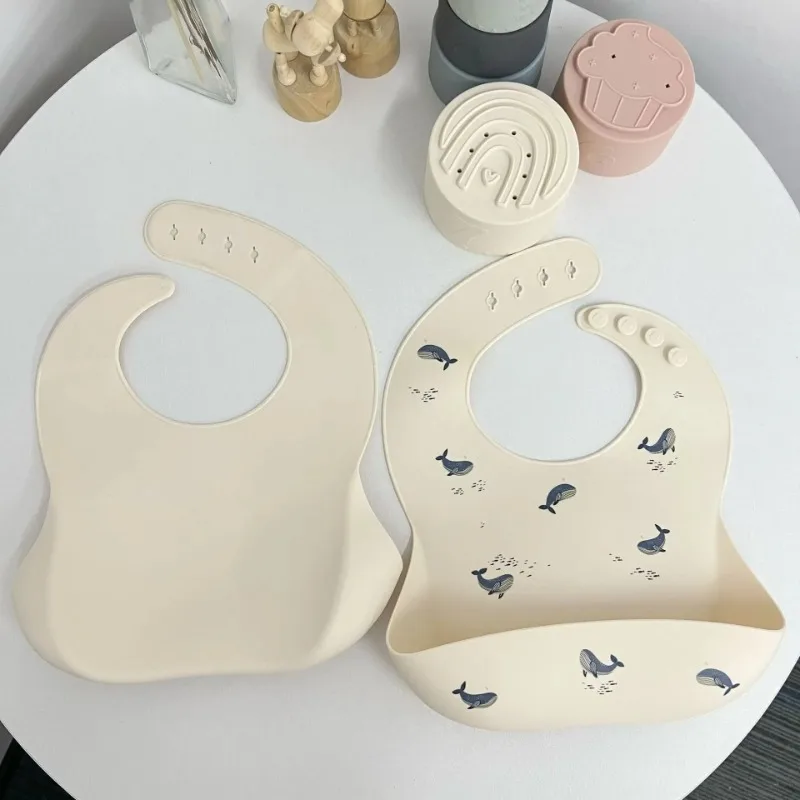 Abito carino bavaglino per l'a - Silicone Baby Bibs recensione e prezzo